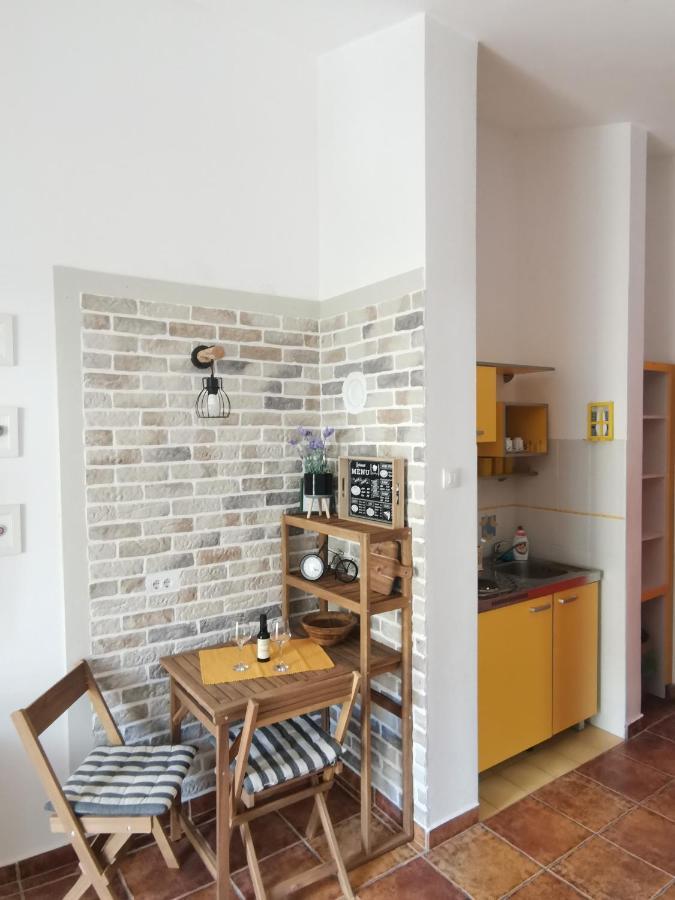 Apartments Maris Petrovac Buitenkant foto